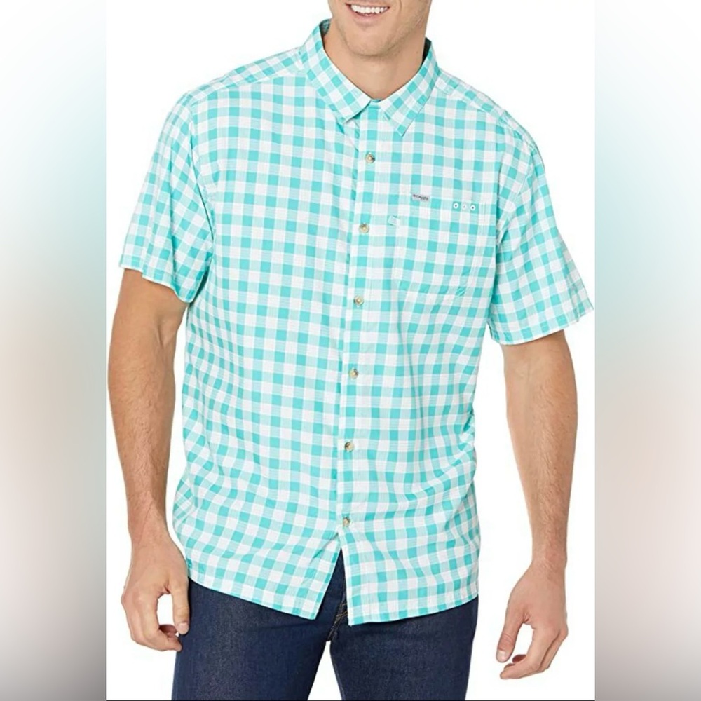 NWOT Columbia PFG lightweight button up